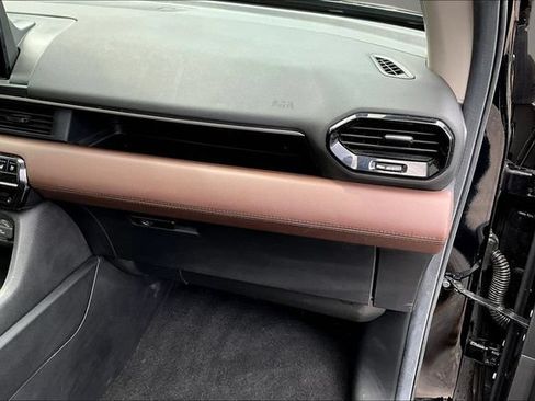 Used 2025 Honda Pilot Elite image 26
