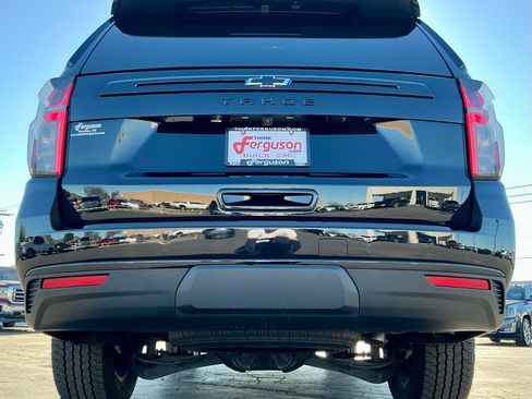 Used 2024 Chevrolet Tahoe Z71 w/ Luxury Package image 19