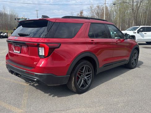 Used 2025 Ford Explorer ST AWD/4WD image 6