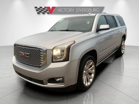 Used 2016 GMC Yukon XL Denali w/ Open Road Package image 4