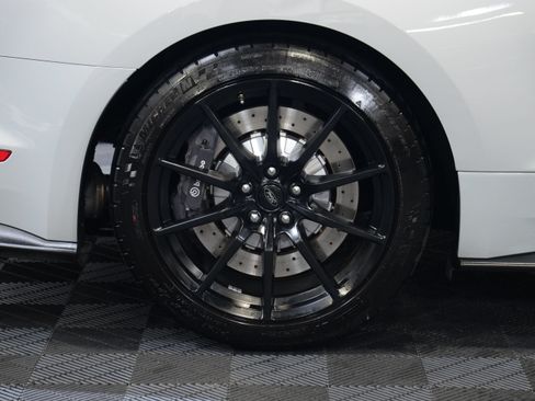 Used 2016 Ford Mustang Shelby GT350 w/ Technology Package RWD image 50