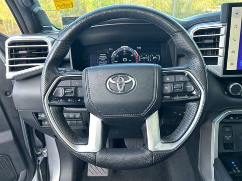 Used 2023 Toyota Tundra Platinum AWD/4WD image 23