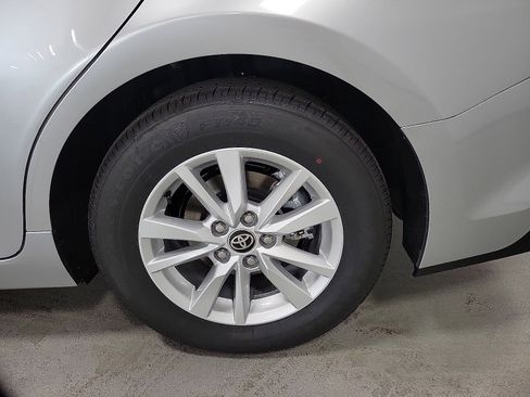 Certified 2025 Toyota Camry LE w/ Convenience Package image 6