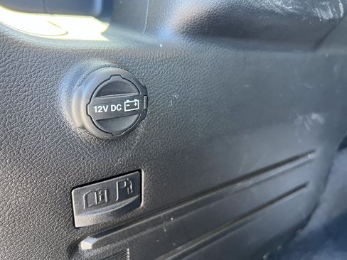 Used 2024 Jeep Wrangler Unlimited AWD/4WD image 7