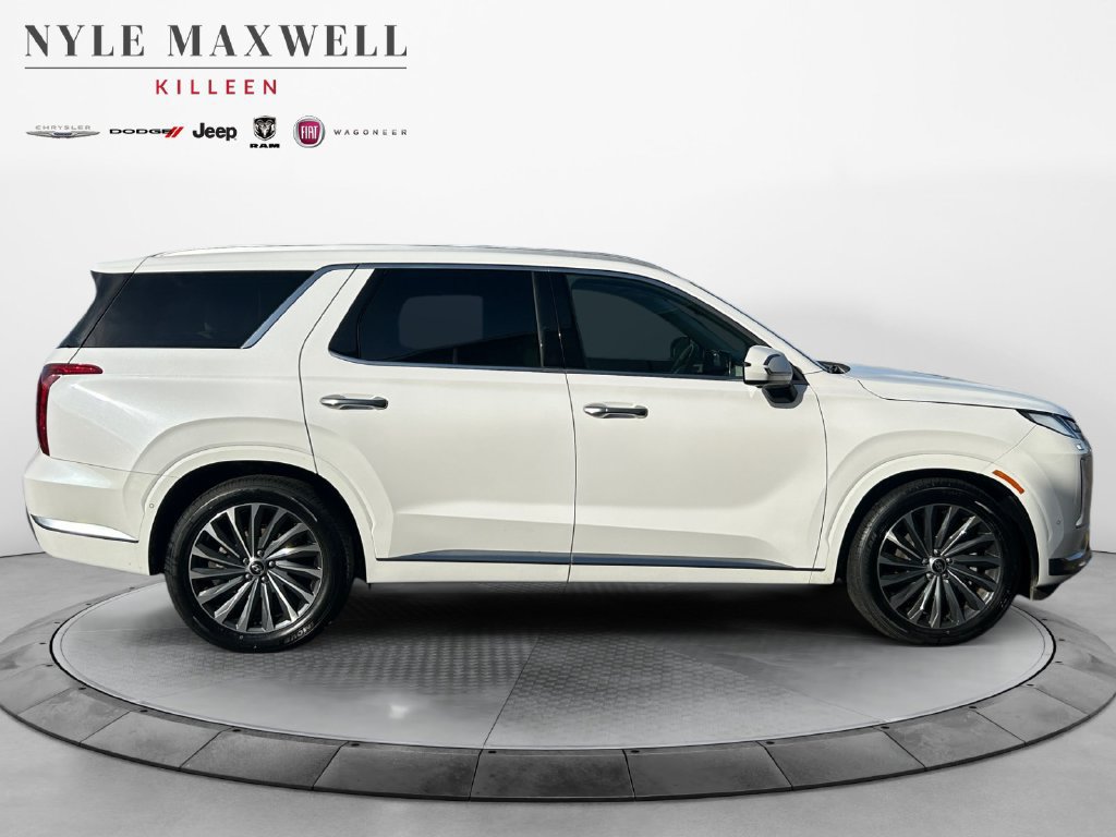 Used 2024 Hyundai Palisade Calligraphy FWD image 17