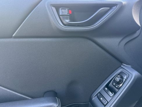 Certified 2023 Toyota GR86 image 17