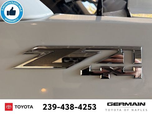 Used 2018 GMC Sierra 1500 SLT w/ SLT Premium Package image 11