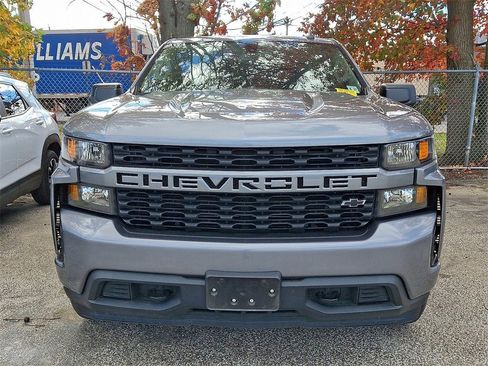 Certified 2022 Chevrolet Silverado 1500 Custom image 3