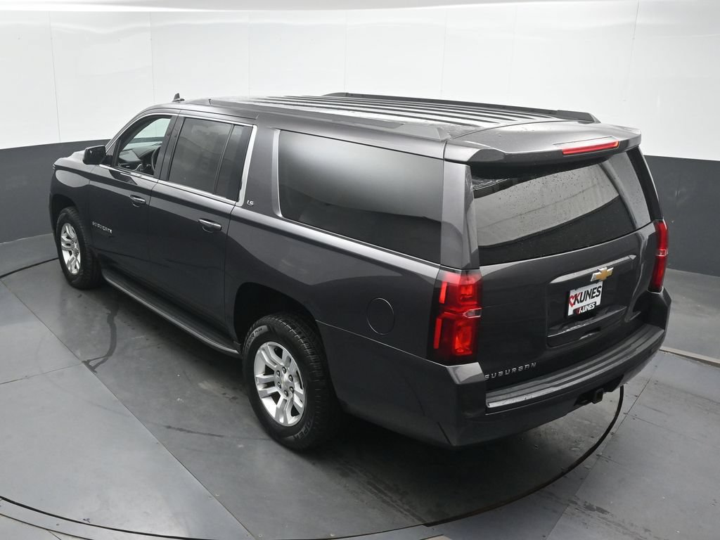 Used 2016 Chevrolet Suburban LS RWD image 37