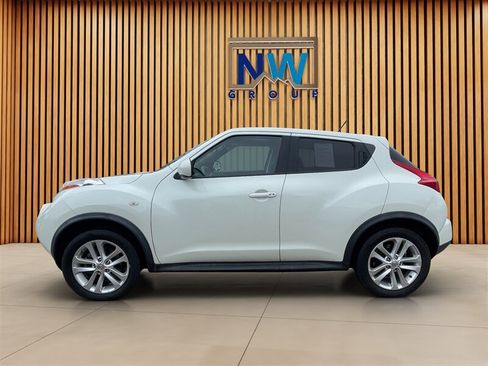 Used 2012 Nissan Juke SV AWD/4WD image 31