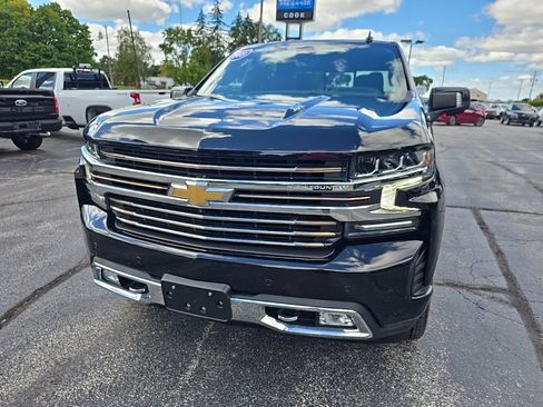 Used 2021 Chevrolet Silverado 1500 High Country w/ Technology Package image 5