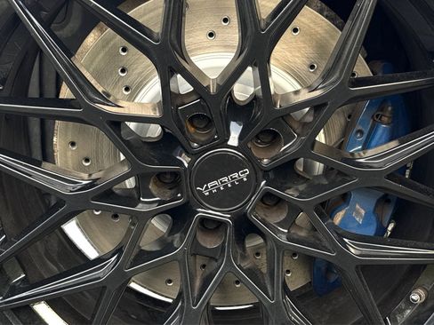 Used 2016 BMW M4 Convertible image 17