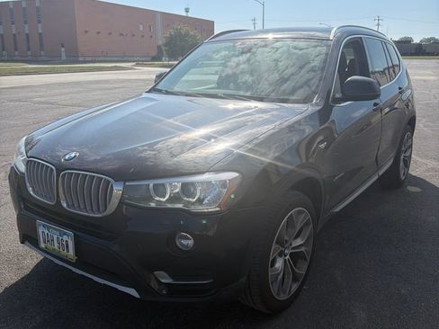 Used 2015 BMW X3 xDrive28i AWD/4WD image 2