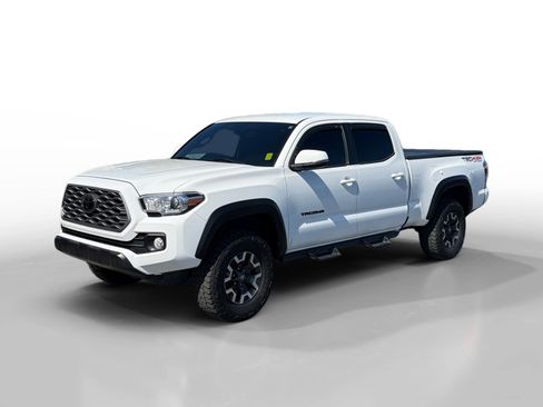 Used 2021 Toyota Tacoma TRD Off-Road w/ Technology Package AWD/4WD image 1