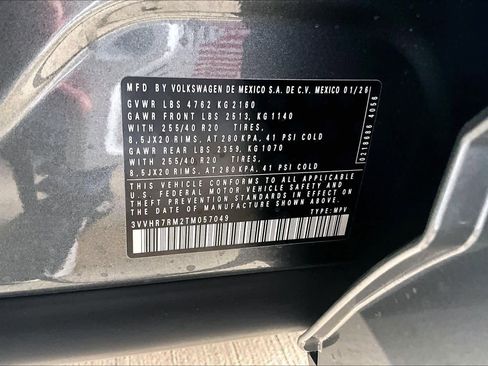 New 2026 Volkswagen Tiguan SE R-Line FWD image 19