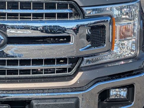 Used 2018 Ford F150 XLT w/ Equipment Group 302A Luxury image 9