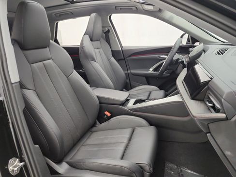 Used 2025 Audi Q5 Premium Plus w/ Premium Plus AWD/4WD image 20