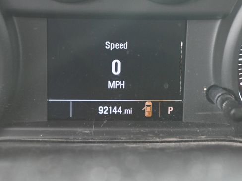 Used 2022 Chevrolet Silverado 1500 Custom image 16