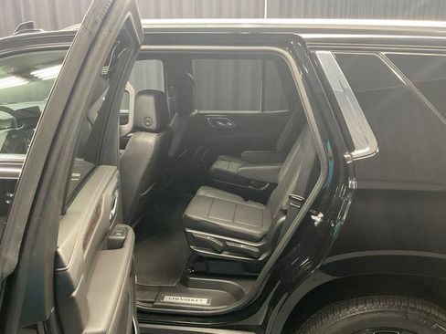 Used 2024 Chevrolet Tahoe LT w/ Luxury Package AWD/4WD image 11