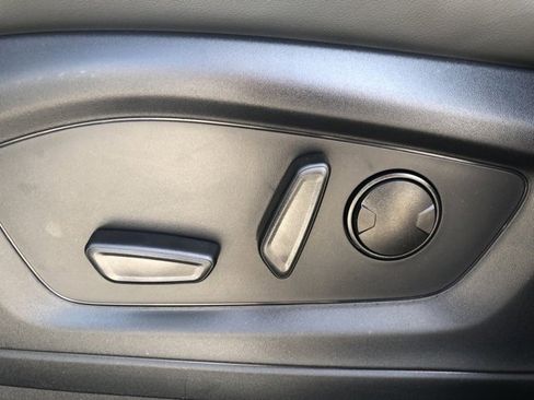 New 2025 Ford Explorer Active w/ Active Comfort Package image 12