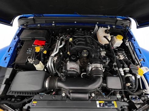 Used 2022 Jeep Gladiator Overland image 25