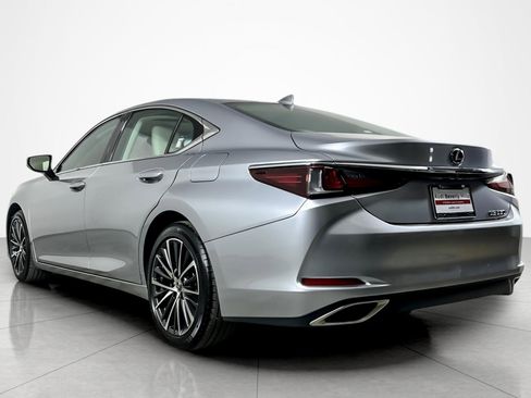 Used 2024 Lexus ES 350 ES 350 FWD image 3