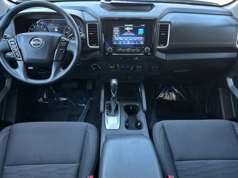 Used 2023 Nissan Frontier SV AWD/4WD image 12
