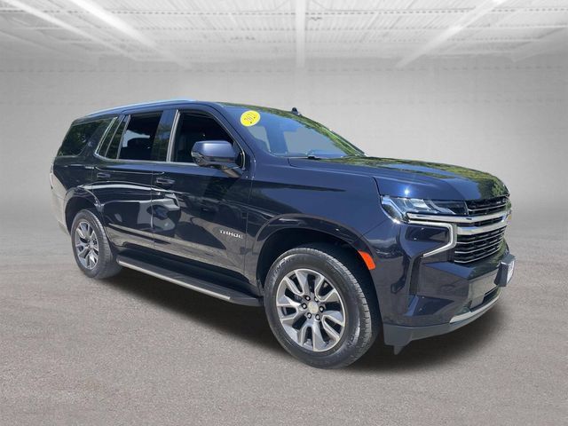 Used 2021 Chevrolet Tahoe LT w/ LT Signature Package AWD/4WD image 4