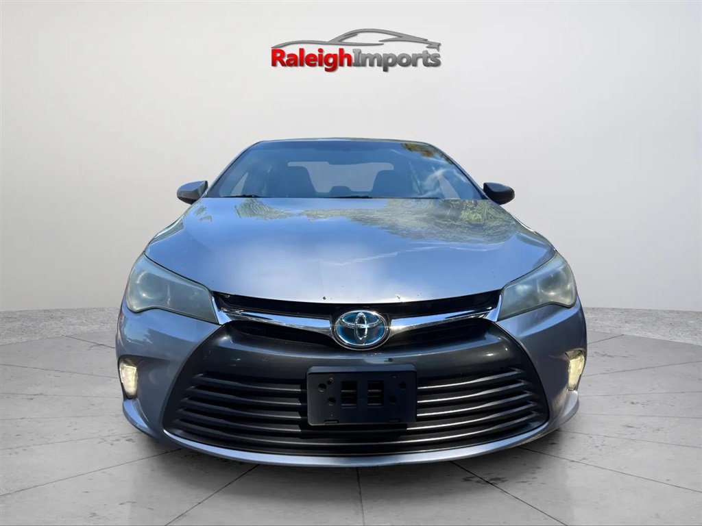Used 2015 Toyota Camry XLE w/ Moonroof Package FWD image 8