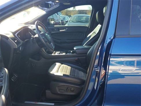 Used 2020 Ford Edge ST-Line image 18
