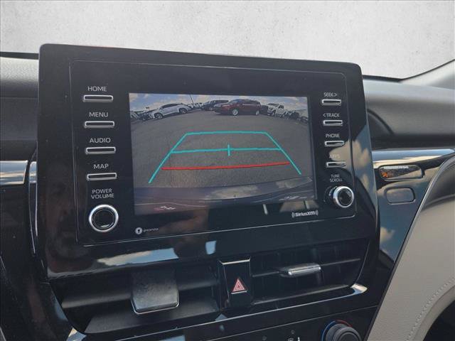 Used 2021 Toyota Camry LE FWD image 15