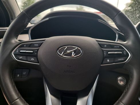 Used 2019 Hyundai Santa Fe Limited FWD image 13