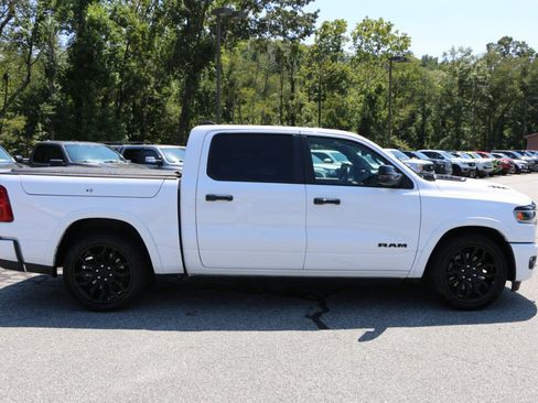 Used 2025 RAM 1500 Limited AWD/4WD image 9