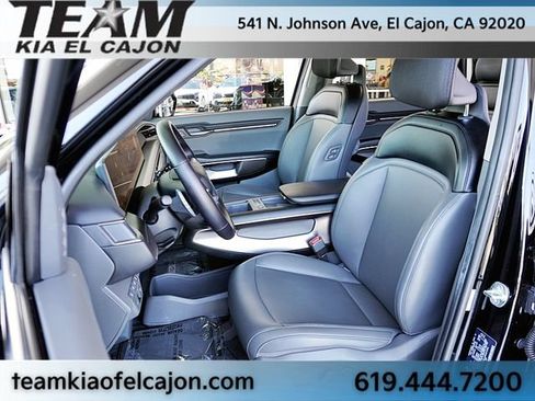 Certified 2024 Kia EV9 Light Long Range RWD image 15