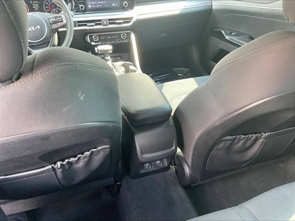 Used 2022 Kia K5 LXS FWD image 10