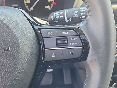 Used 2024 Honda HR-V EX-L image 19