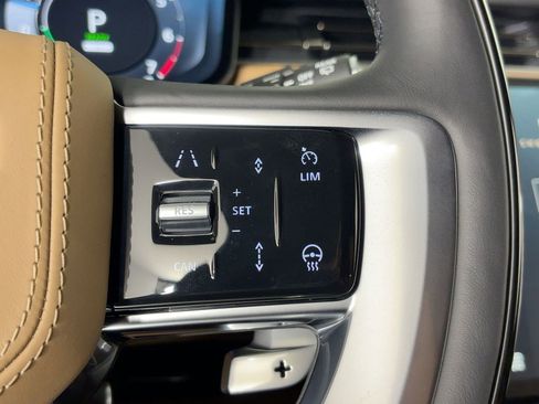 New 2026 Land Rover Range Rover Autobiography image 17