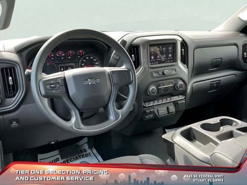 Used 2024 Chevrolet Silverado 1500 Custom Trail Boss w/ LPO, Dark Essentials Package image 31