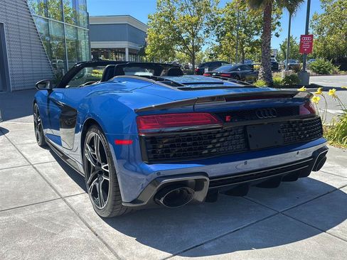 Used 2022 Audi R8 V10 performance AWD/4WD image 3