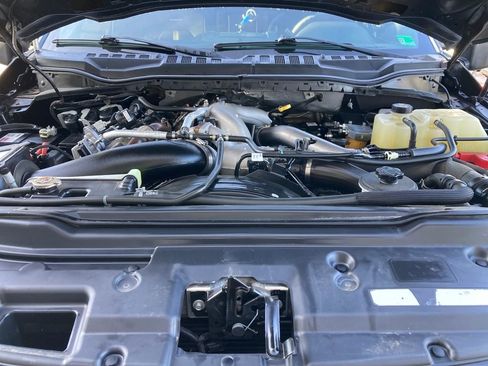 Used 2020 Ford F350 Platinum w/ FX4 Off-Road Package image 23