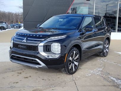 New 2026 Mitsubishi Outlander SE