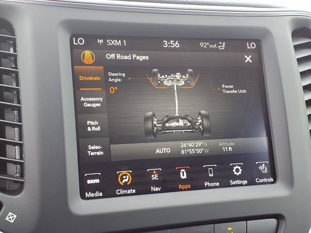 Used 2023 Jeep Cherokee Altitude Lux w/ Lux Elite Package AWD/4WD image 31