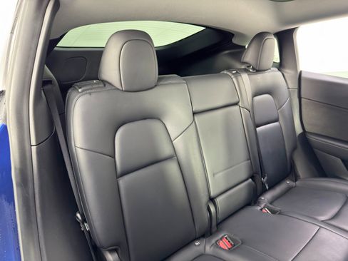 Used 2021 Tesla Model Y Performance image 44