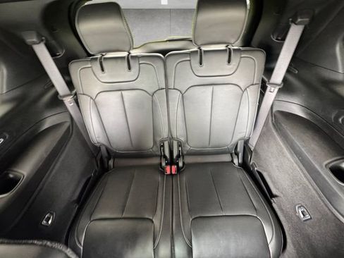 Used 2022 Jeep Grand Cherokee L Overland w/ Advanced Protech Group III RWD image 22