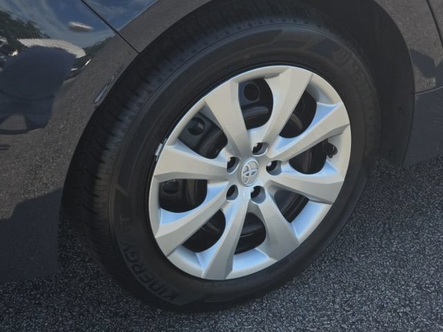 Used 2026 Toyota Corolla LE FWD image 11