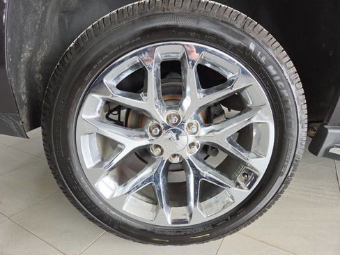 Used 2016 GMC Yukon Denali w/ Open Road Package AWD/4WD image 10
