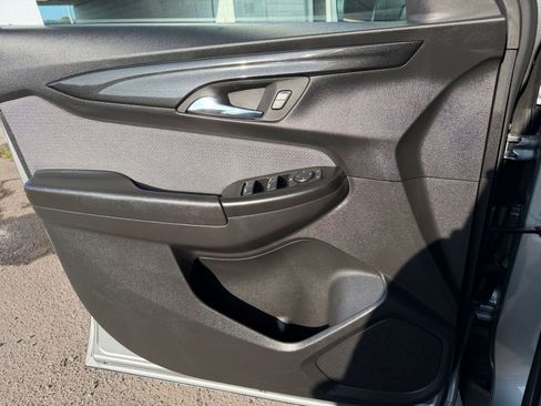 Used 2025 Chevrolet TrailBlazer LT image 20