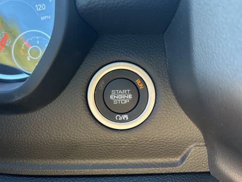 New 2026 RAM 1500 4x4 Crew Cab image 22