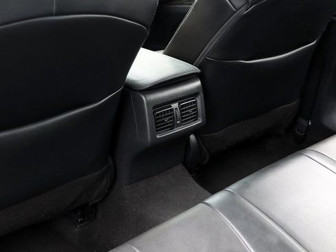 Used 2023 Toyota Camry XSE image 13