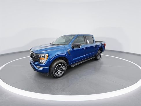 Used 2022 Ford F150 XLT w/ Equipment Group 302A High image 4